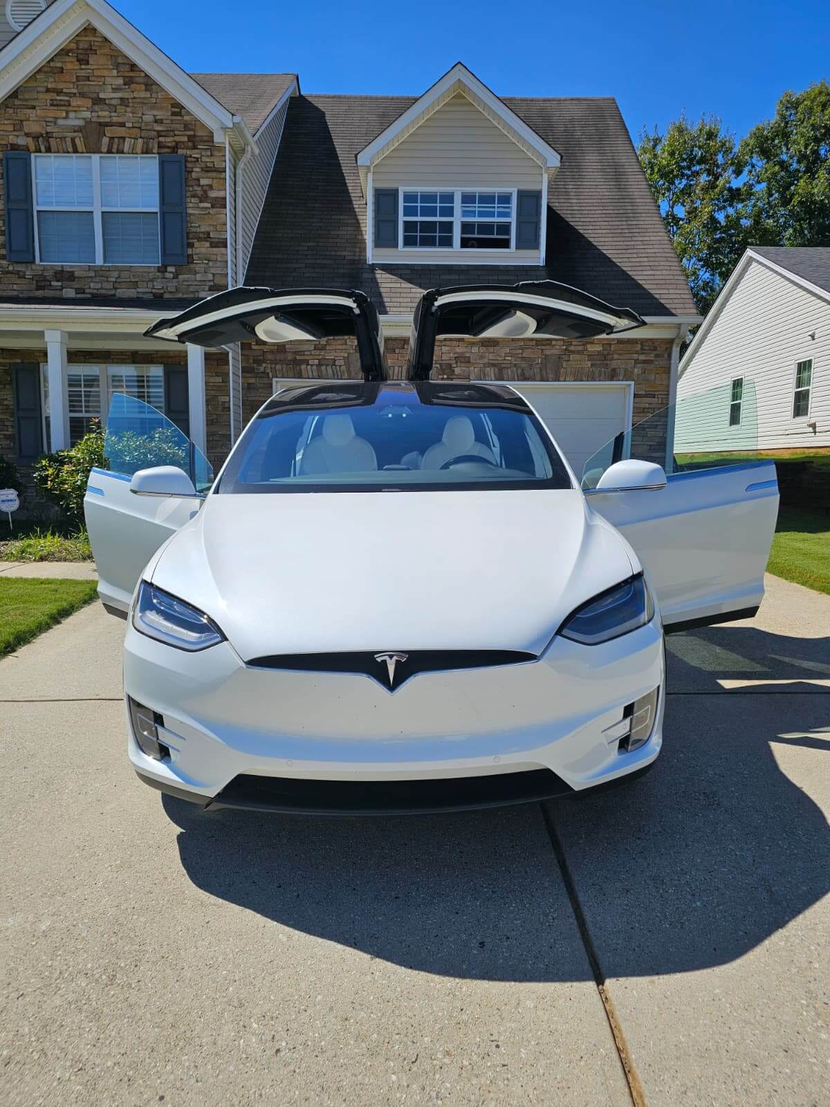 2020 Tesla Model X photo 8